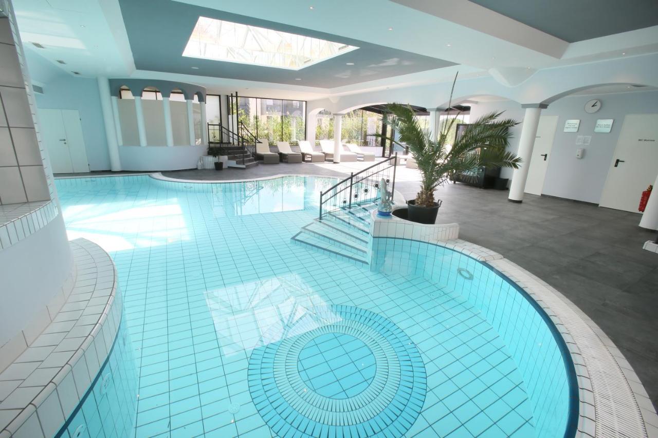 25H Spa-Residenz Best Sleep Privat Garden & Pools Neusiedl am See Dış mekan fotoğraf