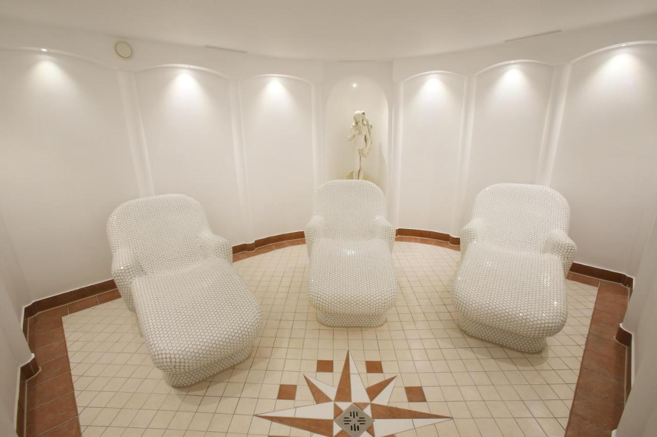 25H Spa-Residenz Best Sleep Privat Garden & Pools Neusiedl am See Dış mekan fotoğraf