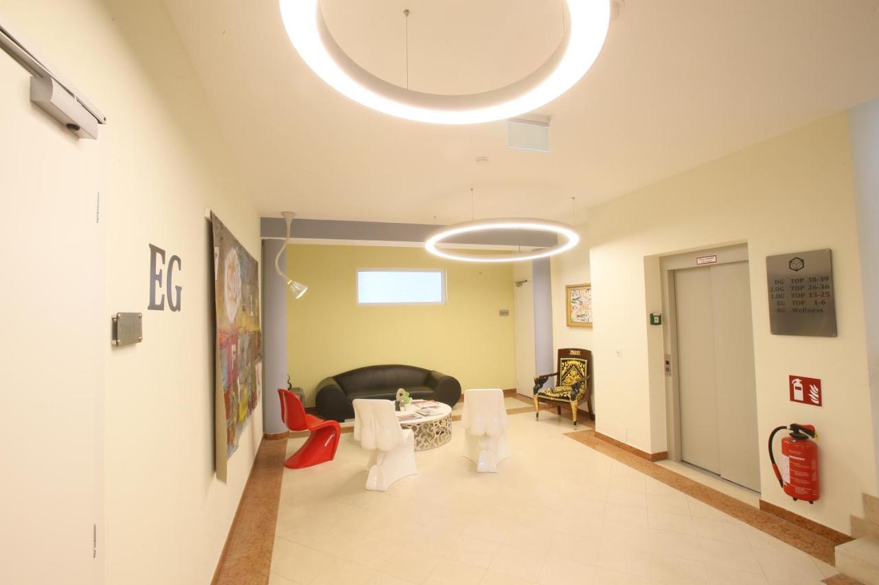25H Spa-Residenz Best Sleep Privat Garden & Pools Neusiedl am See Dış mekan fotoğraf