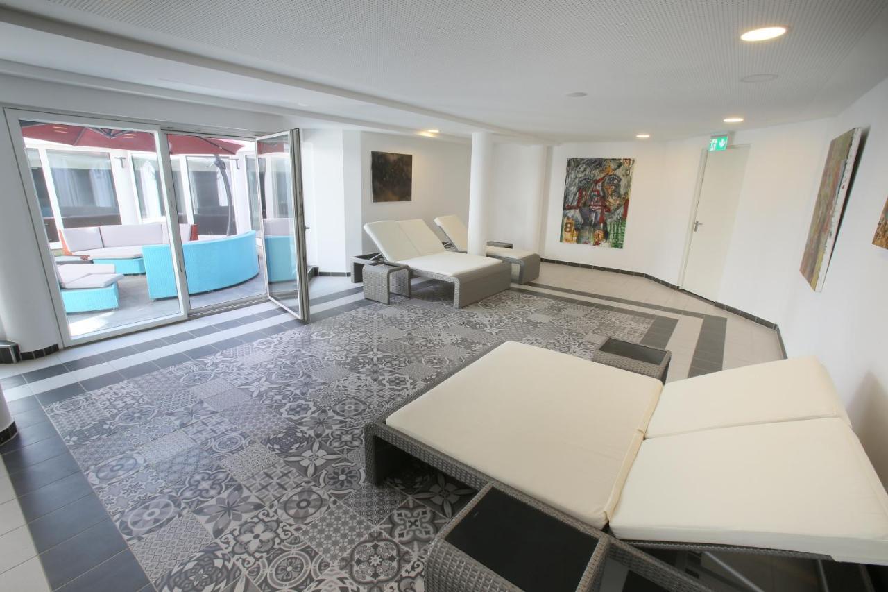 25H Spa-Residenz Best Sleep Privat Garden & Pools Neusiedl am See Dış mekan fotoğraf